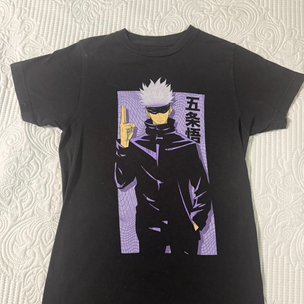 Anime Graphic Black T-Shirt - Picture 4 of 4